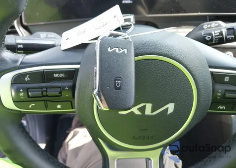 2023 Kia Sportage Ex z USA, uszkodzony, nr VIN 5XYK33AF1PG070888